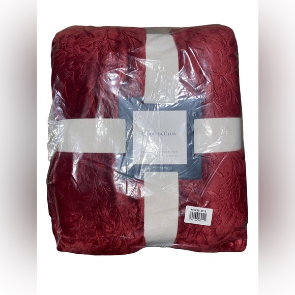 Charter Club Embossed Plush Reversible Sherpa Throw NWT - Picture 3 of 6